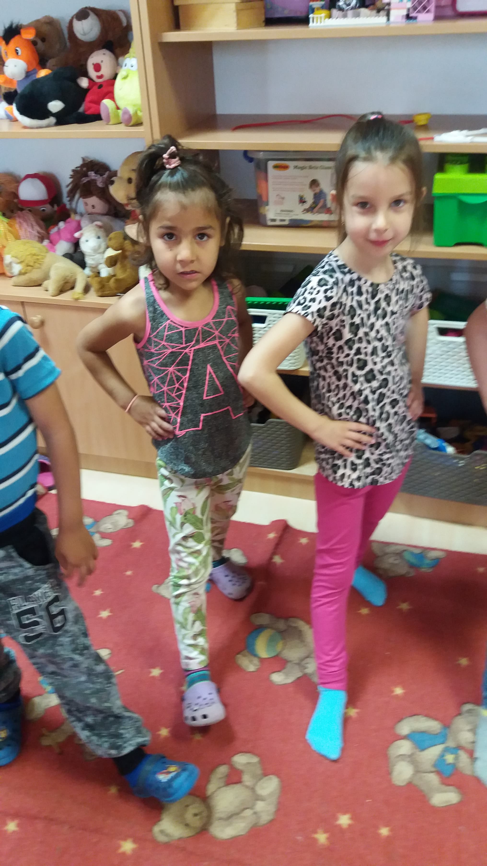 60481895 384636052147287 8410377548545916928 n